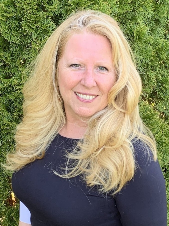Cecelia Schmidt